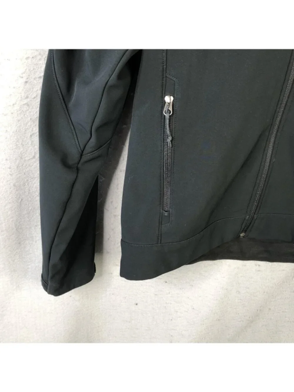 The North Face Softshell Jacket Mens Small Black Apex Full Zip Windbreaker